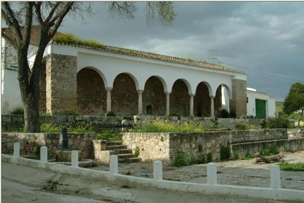 Hostal Los Claveles باينا المظهر الخارجي الصورة