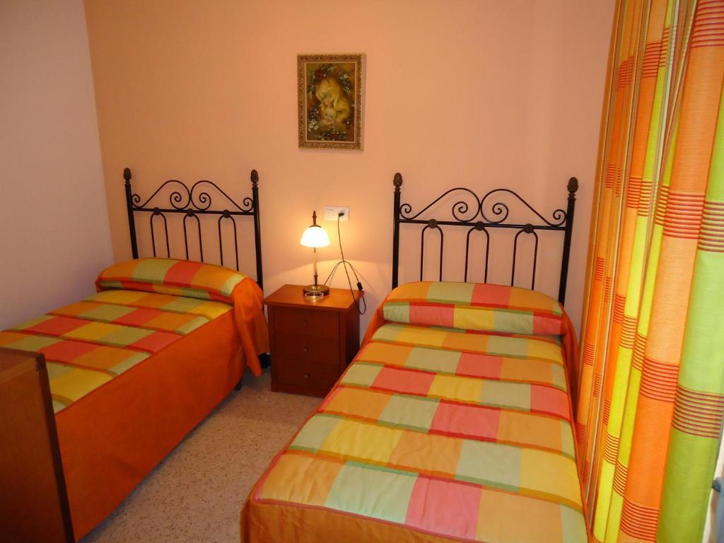Hostal Los Claveles باينا الغرفة الصورة