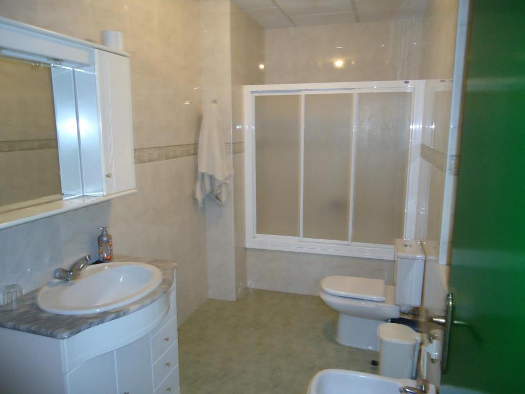 Hostal Los Claveles باينا الغرفة الصورة