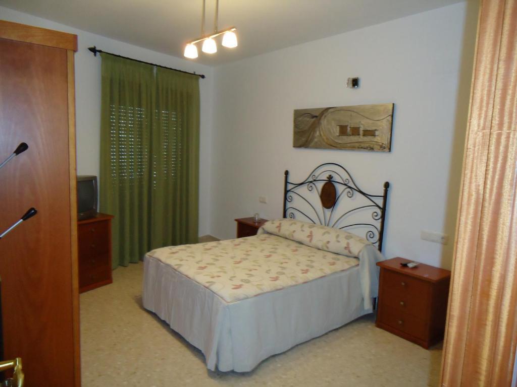 Hostal Los Claveles باينا الغرفة الصورة